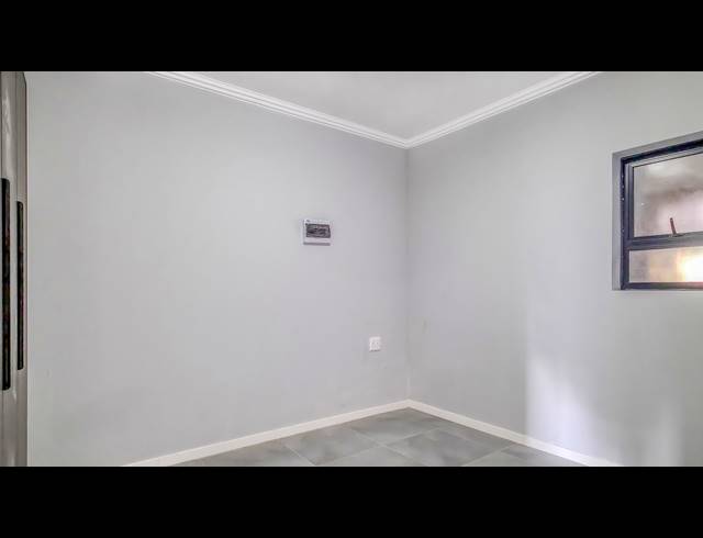 2 BEDROOM APARTMENT RENTED IN BRYANSTON